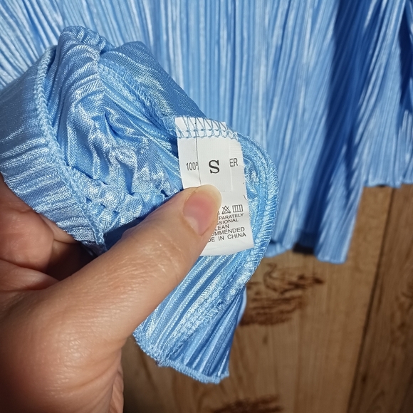 No Brand Crinkle Pleated Lounge Wear Button Down Shirt Size Medium - Picture 4 of 7